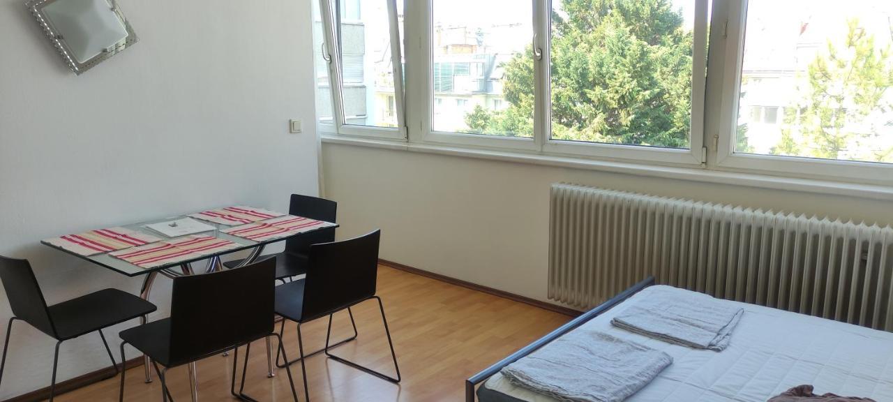 Affordable Studio Near City Center Wiedeń Zewnętrze zdjęcie